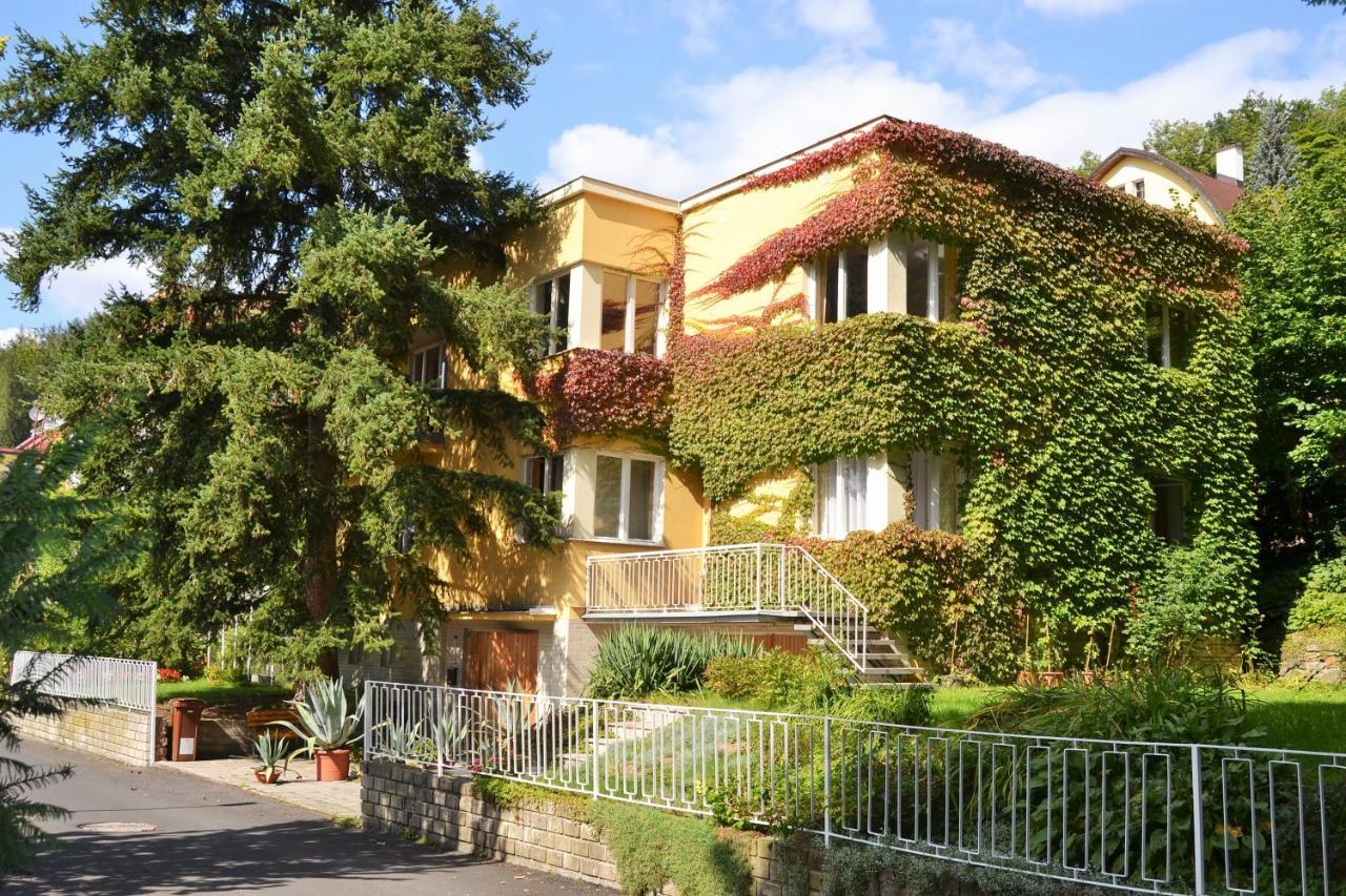 Vila Daniela Карлови Вари Екстериор снимка